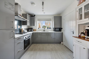 Photo 9- click for photo gallery